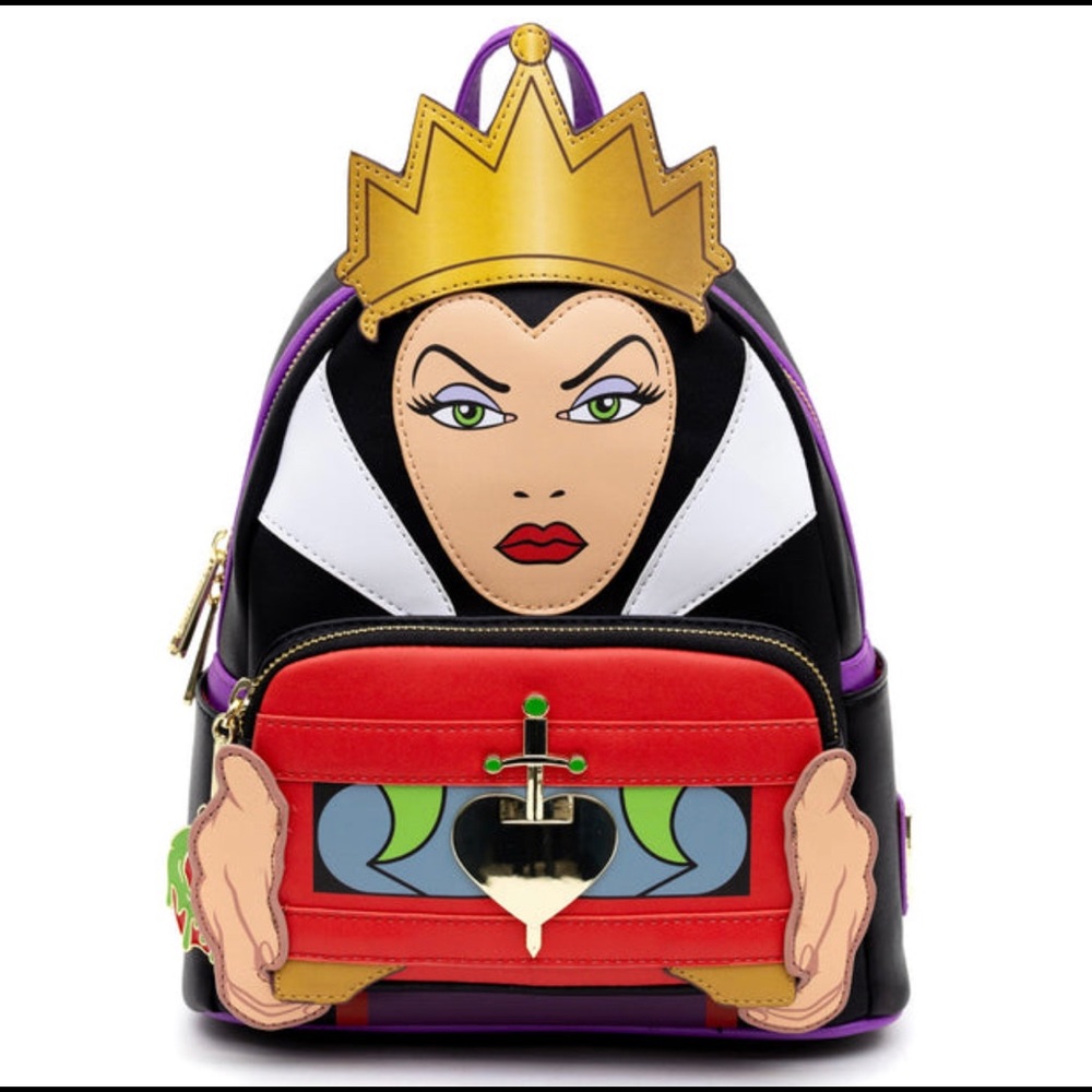 Loungefly Evil Queen Snow White Heart Chest mini backpack Exclusive